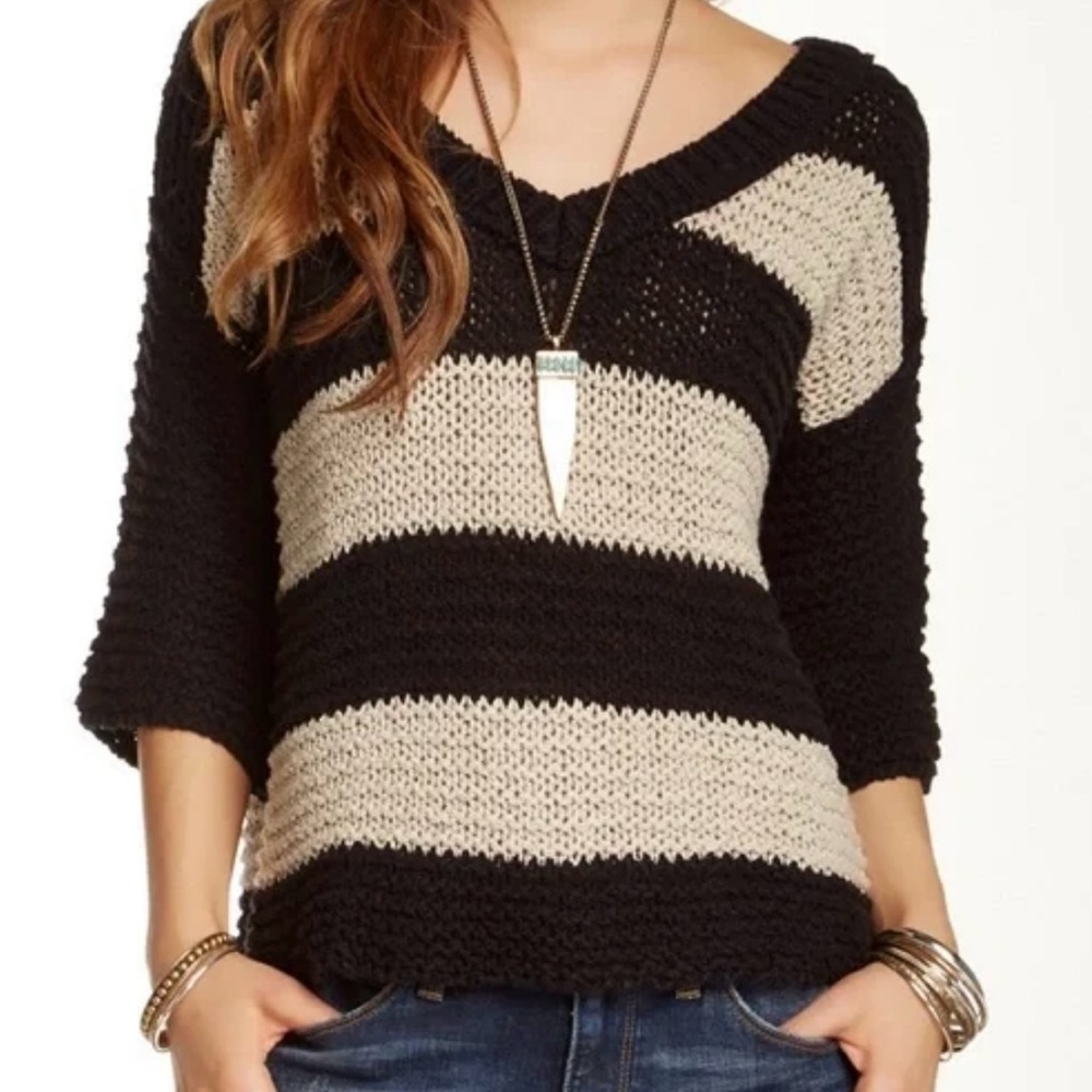 Free People Chunky Knit V-Neck Sweater • Black & Cream Stripe • Cozy • Size S
